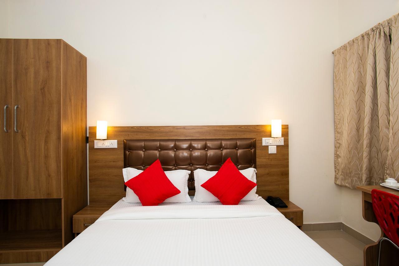 Prasad Residency Hotel