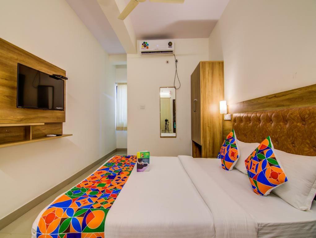 Prasad Residency Hotel 3*